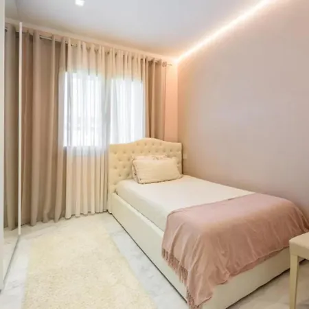 דירה Accogliente Con Terrazza פורטה דיי מארמי